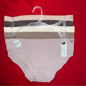 5 PK-Size L- Comfy Seamless Panties. NWT
