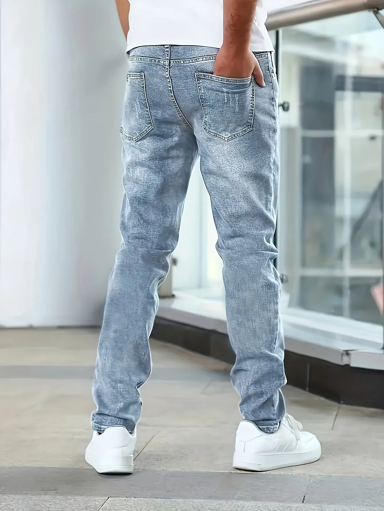 Alden - Straight Leg Stretch Jeans