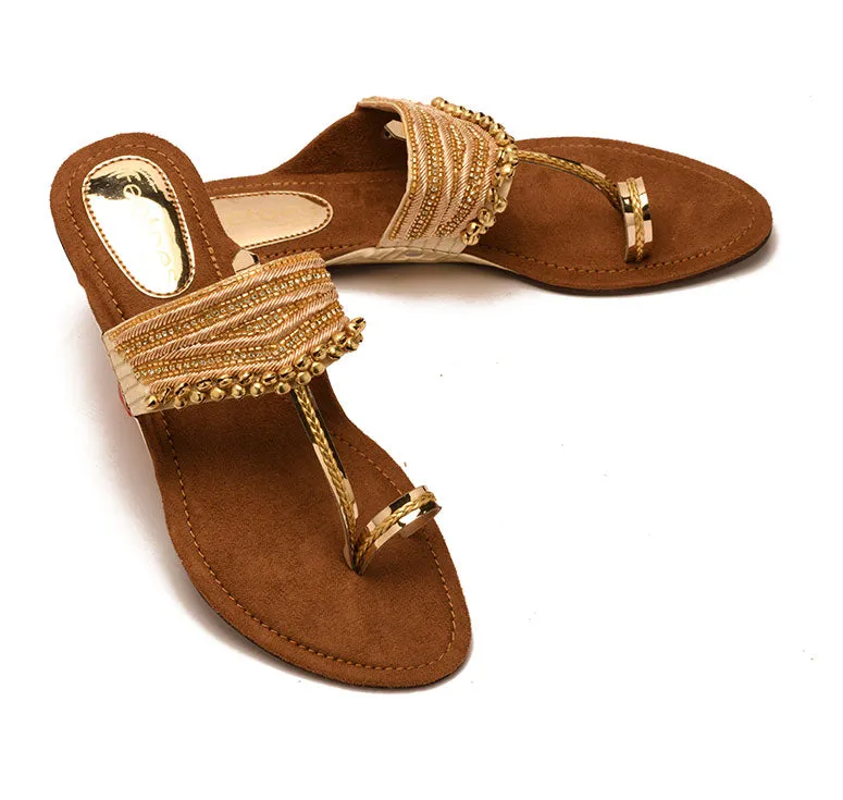 Allure <span class="ad">Kolhapuris</span>