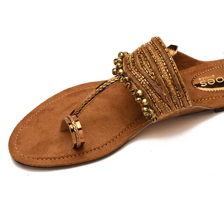 Allure <span class="ad">Kolhapuris</span>