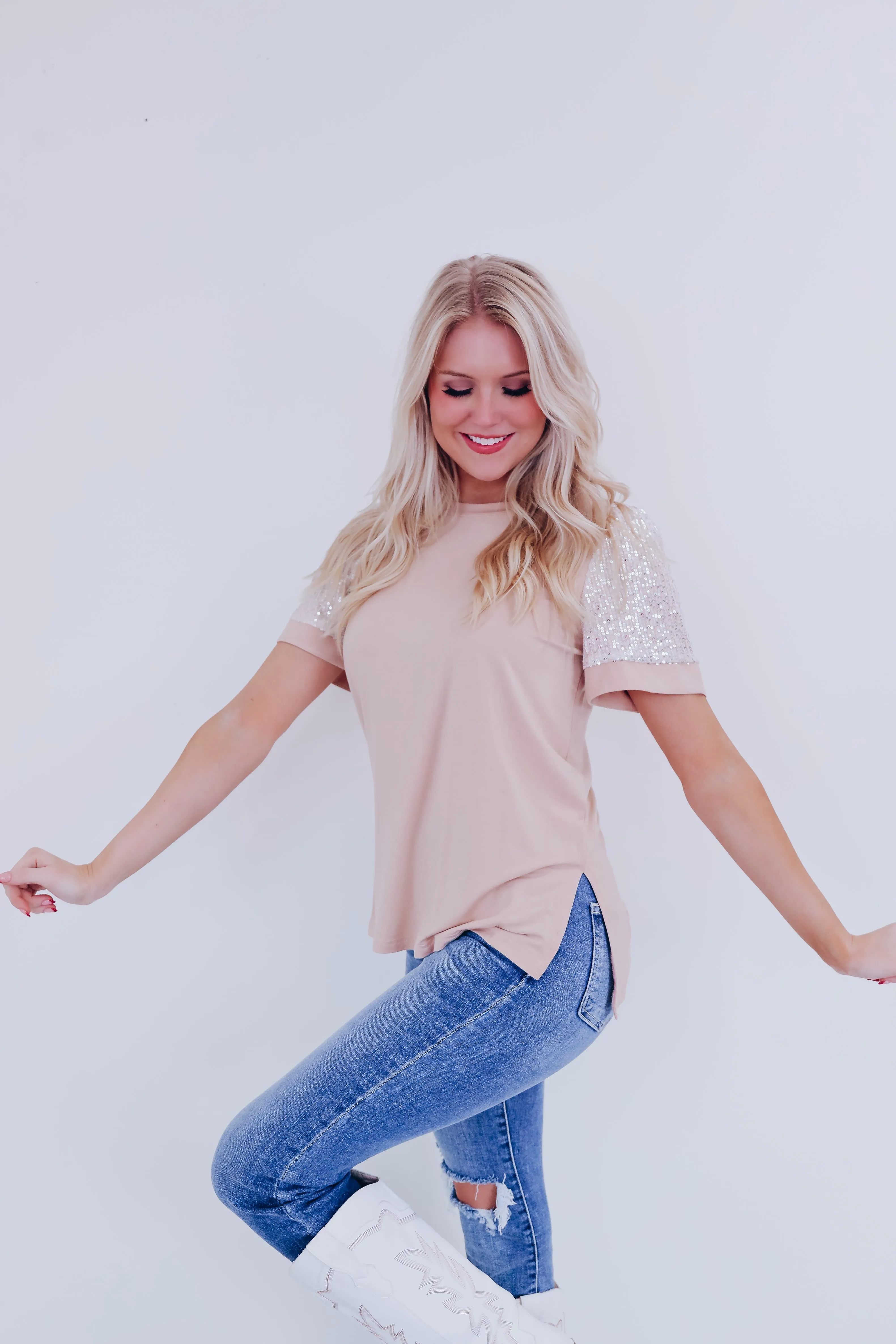 Avana Elevated Sequin Sleeve Top - Cream