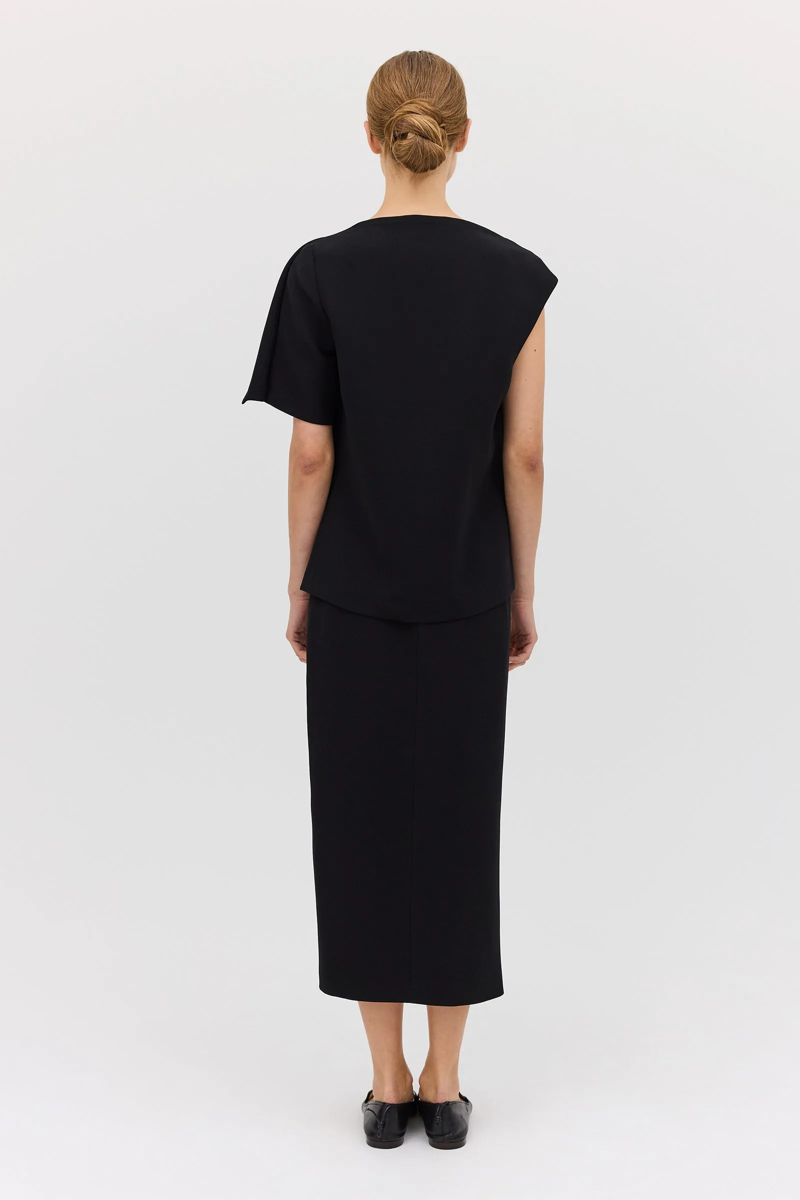 BLACK SUITING ANNEX TOP