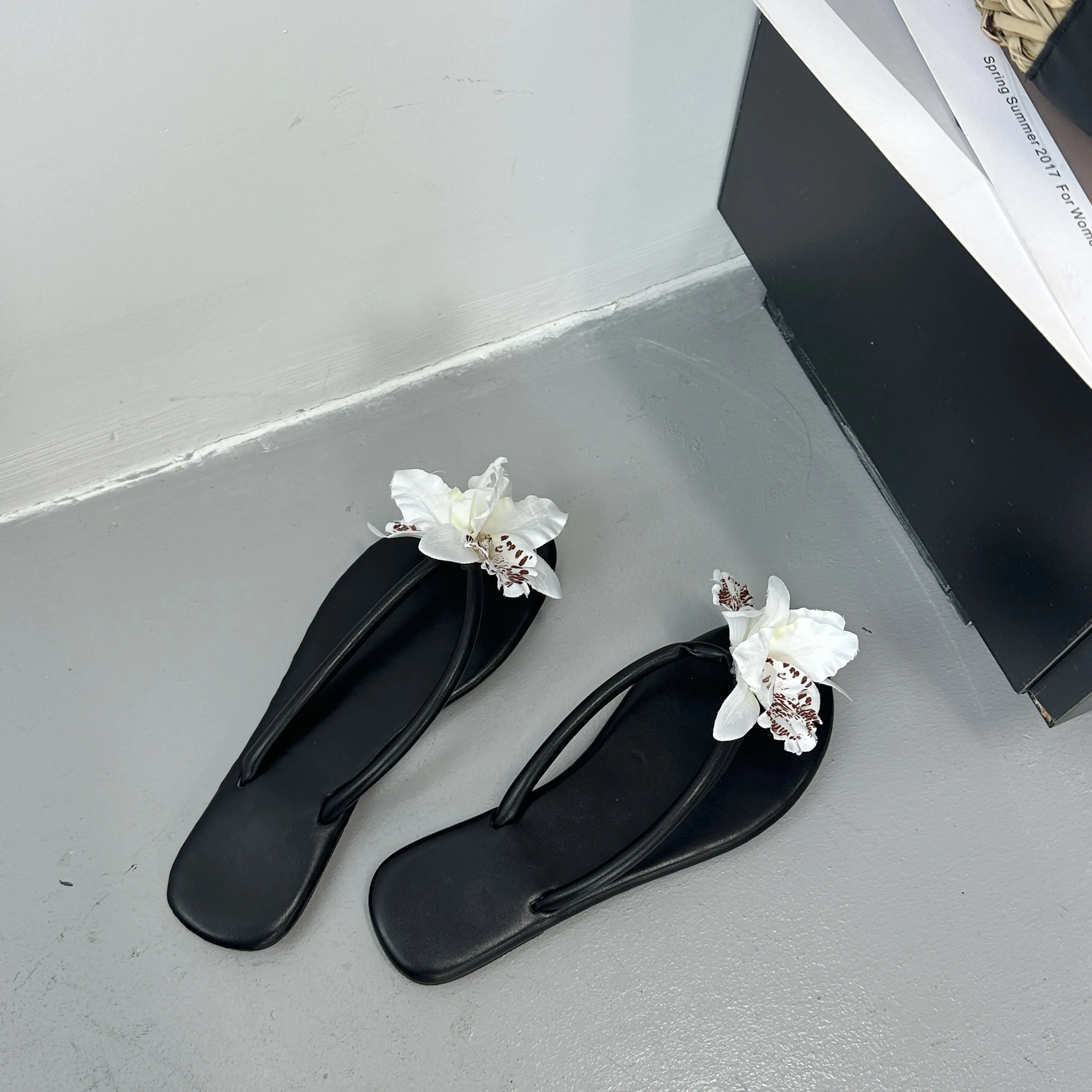 Bloom Tides Sandals