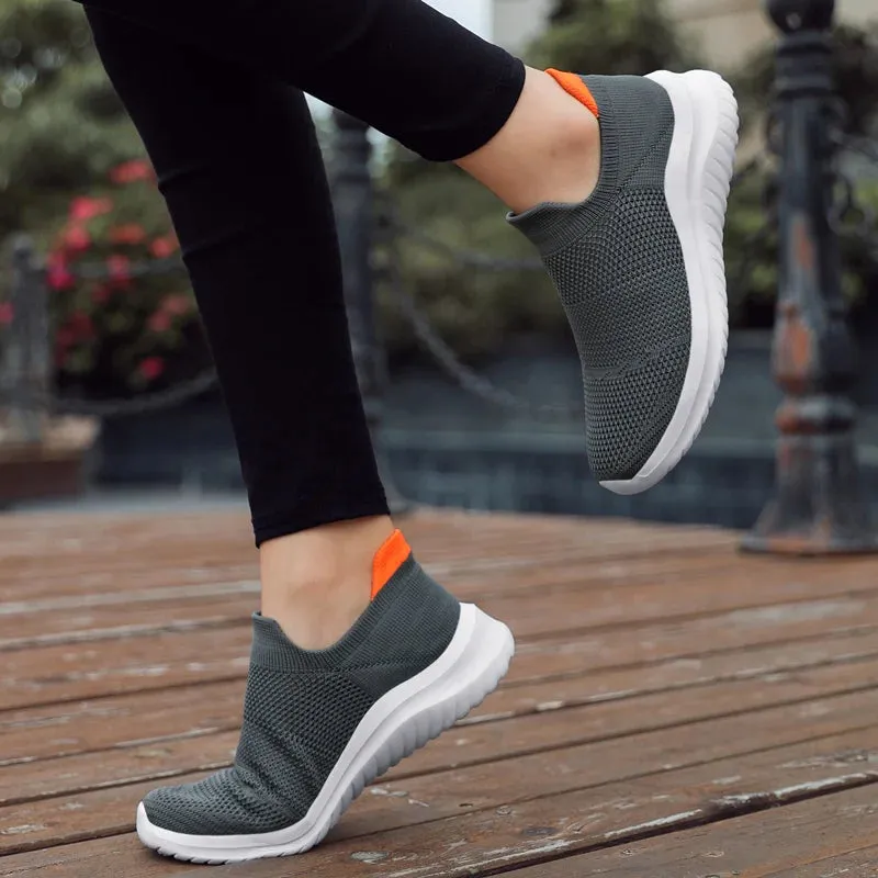 Classic Comfort Canvas Sneakers - Unisex Durable White Flats