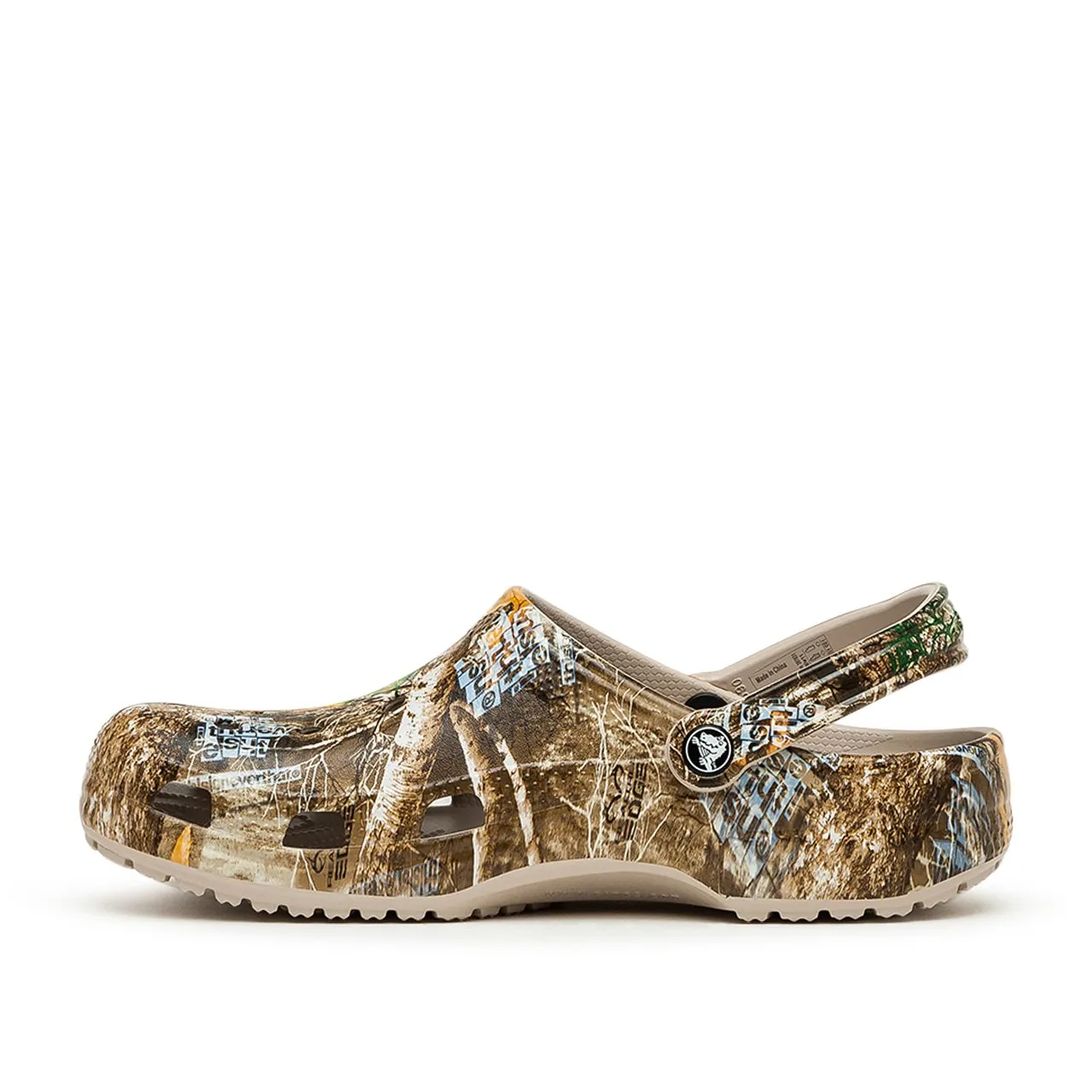 crocs x thisisneverthat x realtree classic clogs
