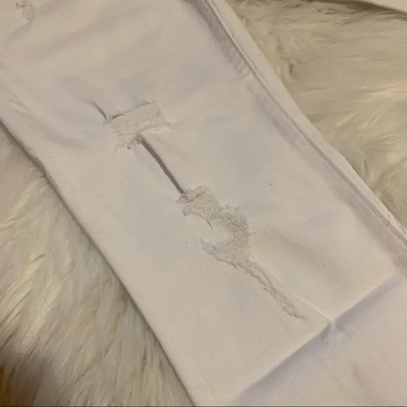 Gap White Distressed Mid Rise Skinny Jean Legging
