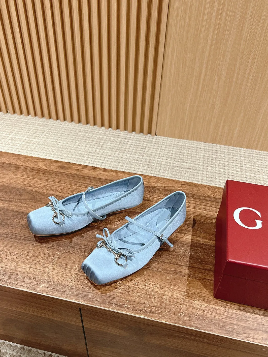 GC Silk fabric Early Spring Resort Series Horsebit Ballet Flats