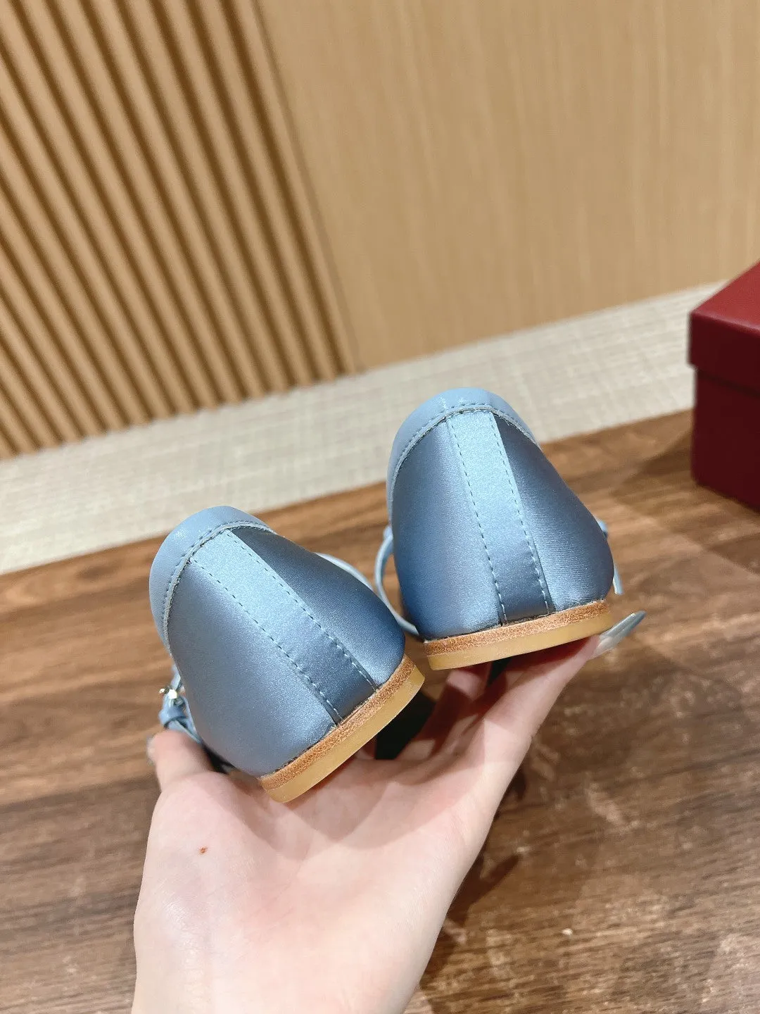 GC Silk fabric Early Spring Resort Series Horsebit Ballet Flats