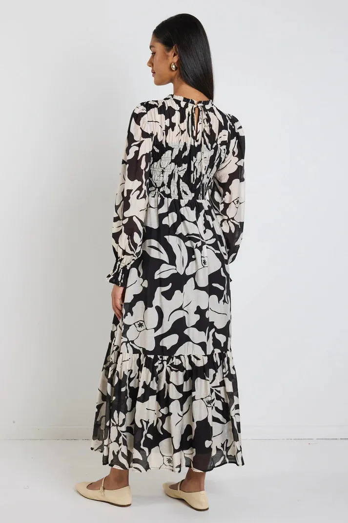 Ivy   Jack Limitless Black Floral LS Shirred Maxi Dress