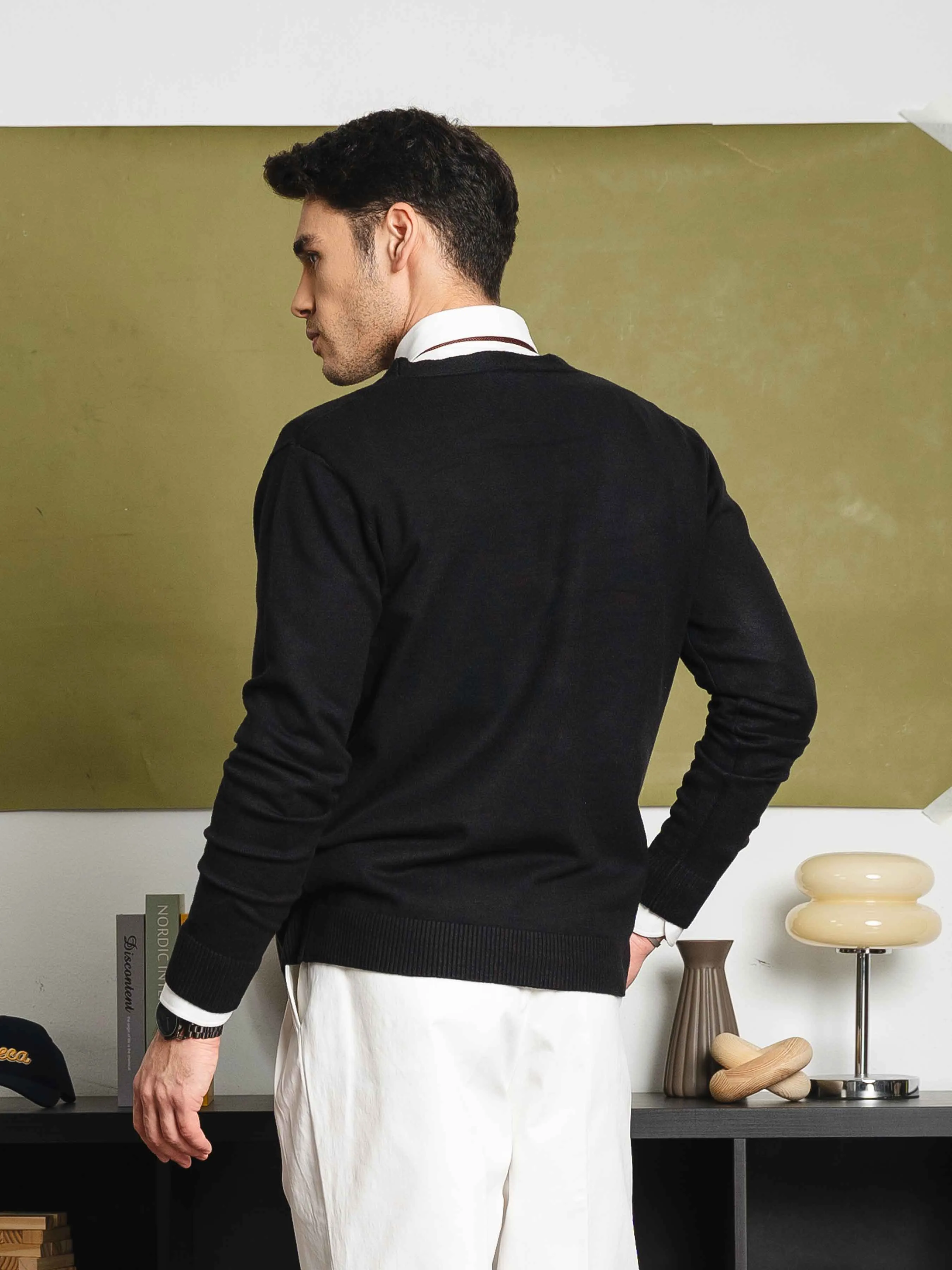Knit Cardigan - Black Button-Up