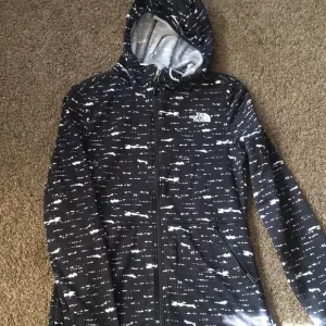 NWOT North Face Technical Zip Up Hoodie.