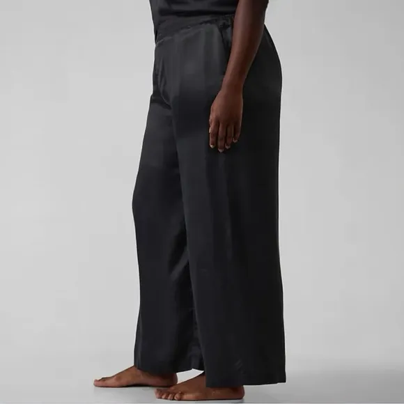 NWT Athleta Calm Cool Pant
