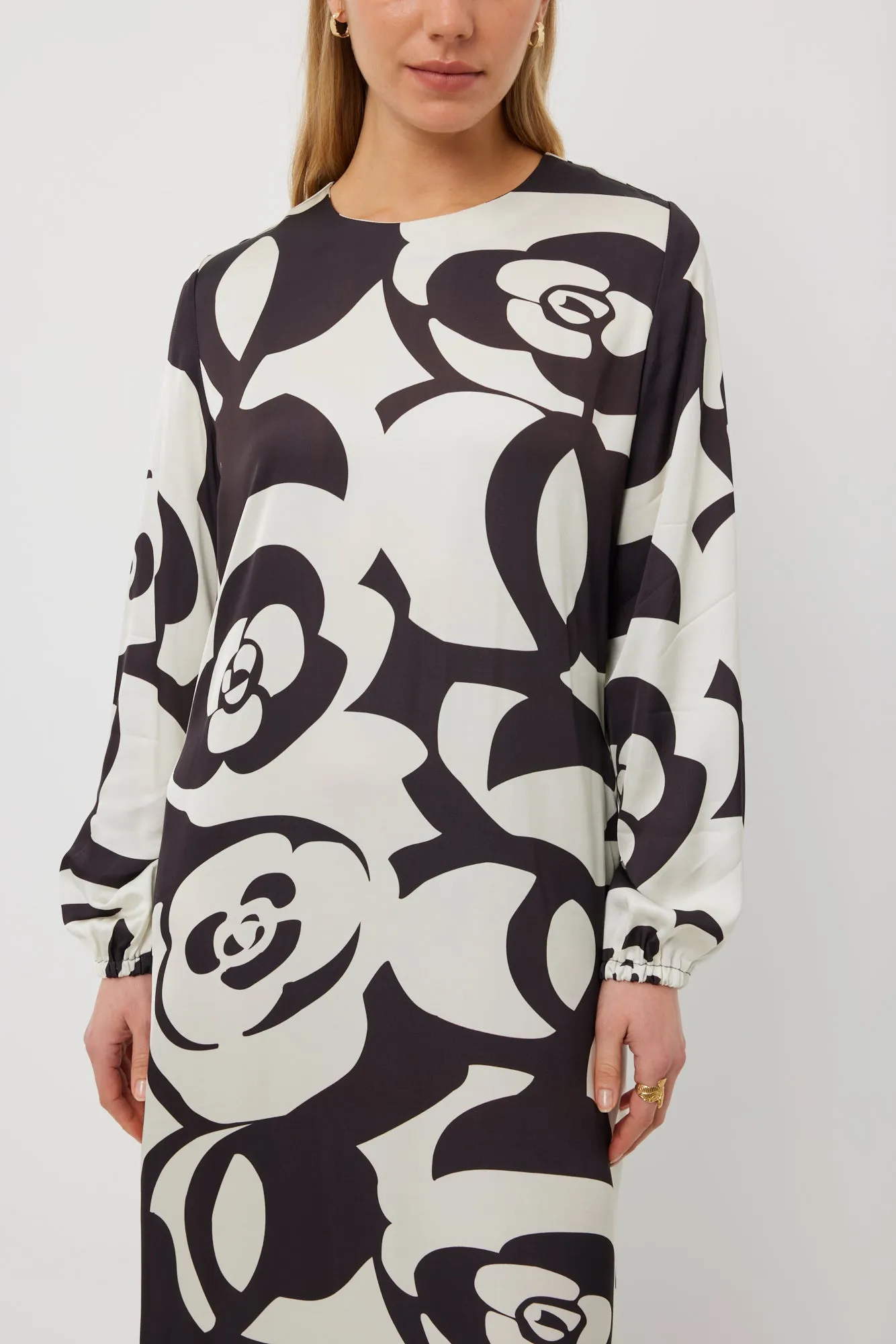 TUESDAY MAGGIE DRESS MONO FLOWER
