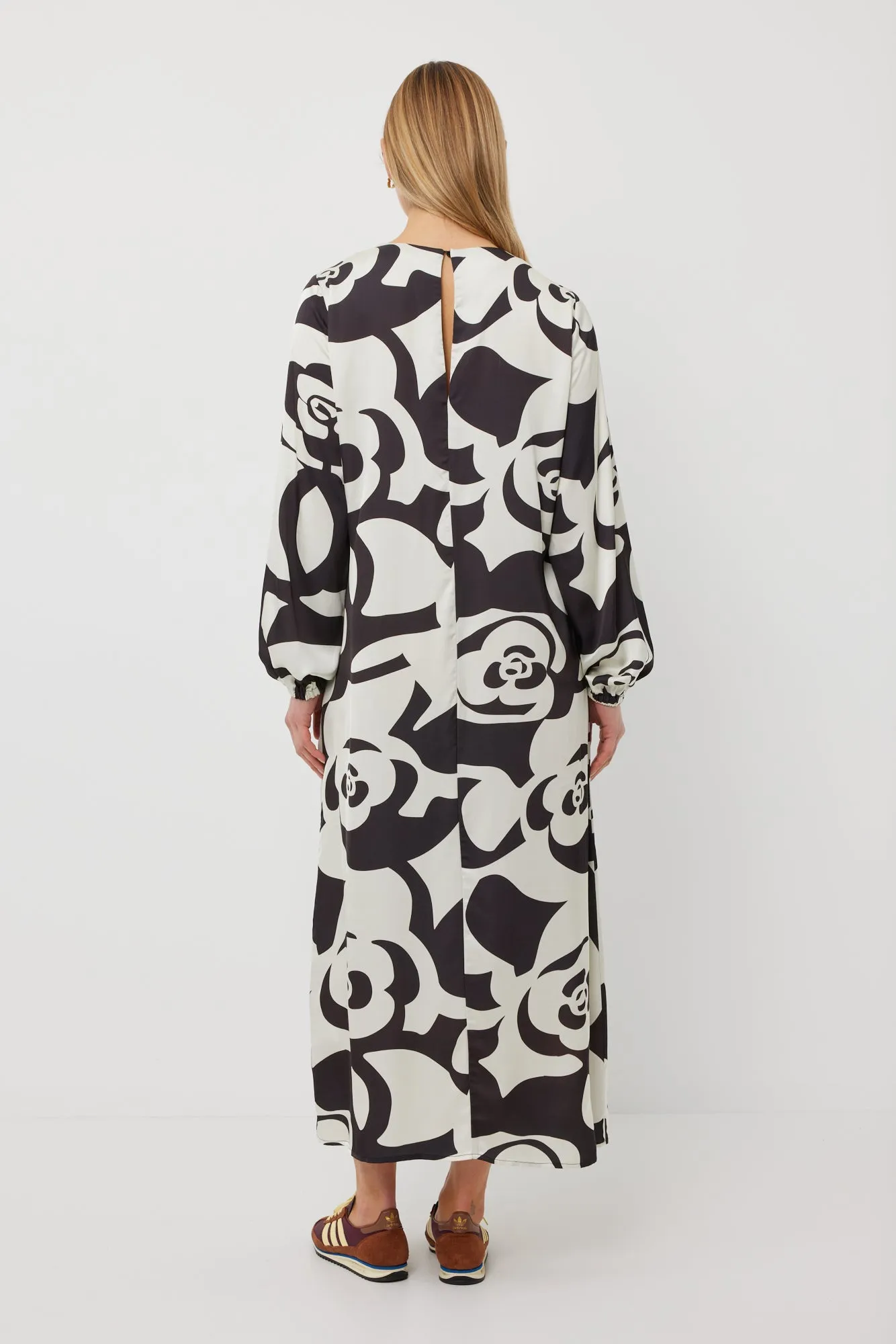 TUESDAY MAGGIE DRESS MONO FLOWER